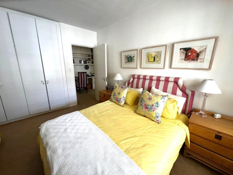 To Let 2 Bedroom Property for Rent in Sea Point Western Cape